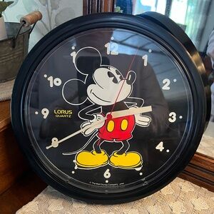LORUS Quartz Vintage Disney Mickey Mouse Wall Clock Black Red Yellow 10.5 Inches